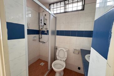 Austin Residence @Taman Mount Austin