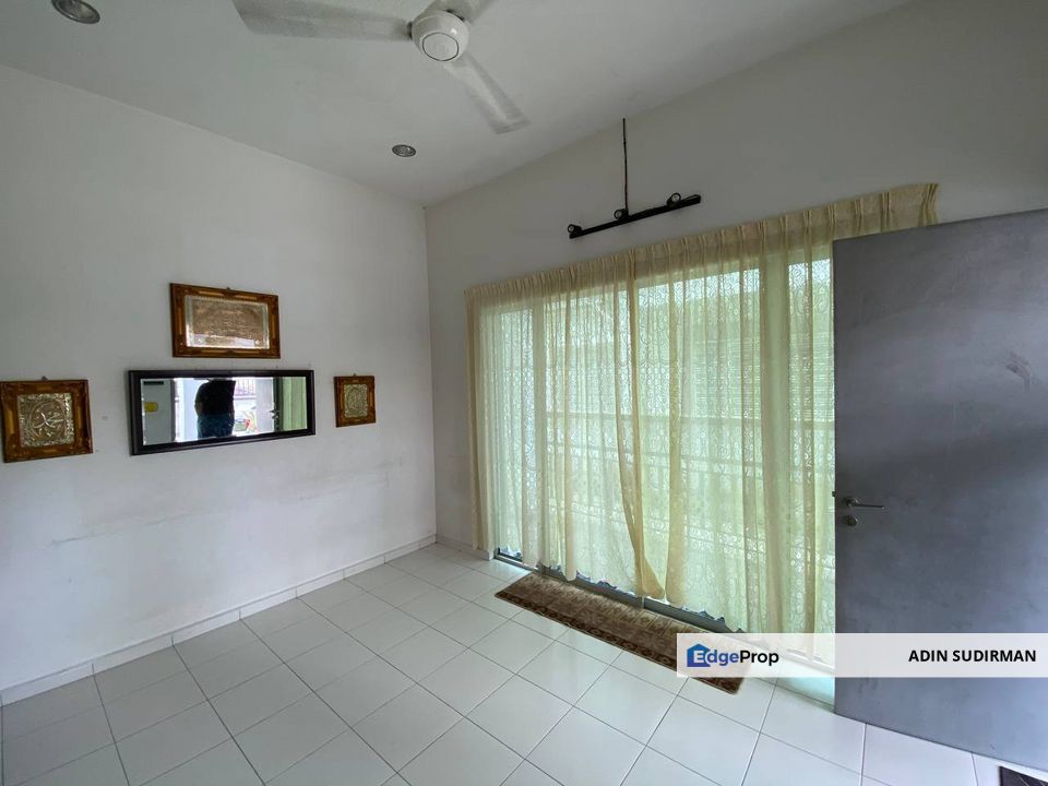 Rumah Cluster Siap Renovate @ Jalan Rambai Taman Kota Masai PAsir Gudang utk Dijual Murah ! Big Area !, Johor, Pasir Gudang