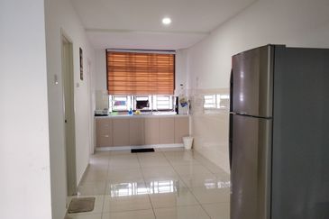 NonBumi Lot Facing Open Main Road Gated & Guarded Fully Furnished @ Harmonia 1 Taman Sri Penawar Desaru for SALE ! 