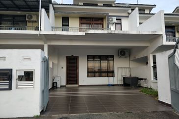 NonBumi Lot Facing Open Main Road Gated & Guarded Fully Furnished @ Harmonia 1 Taman Sri Penawar Desaru for SALE ! 