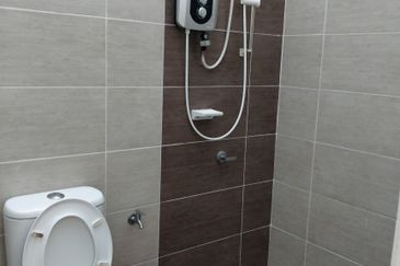 NonBumi Lot Facing Open Main Road Gated & Guarded Fully Furnished @ Harmonia 1 Taman Sri Penawar Desaru for SALE ! 