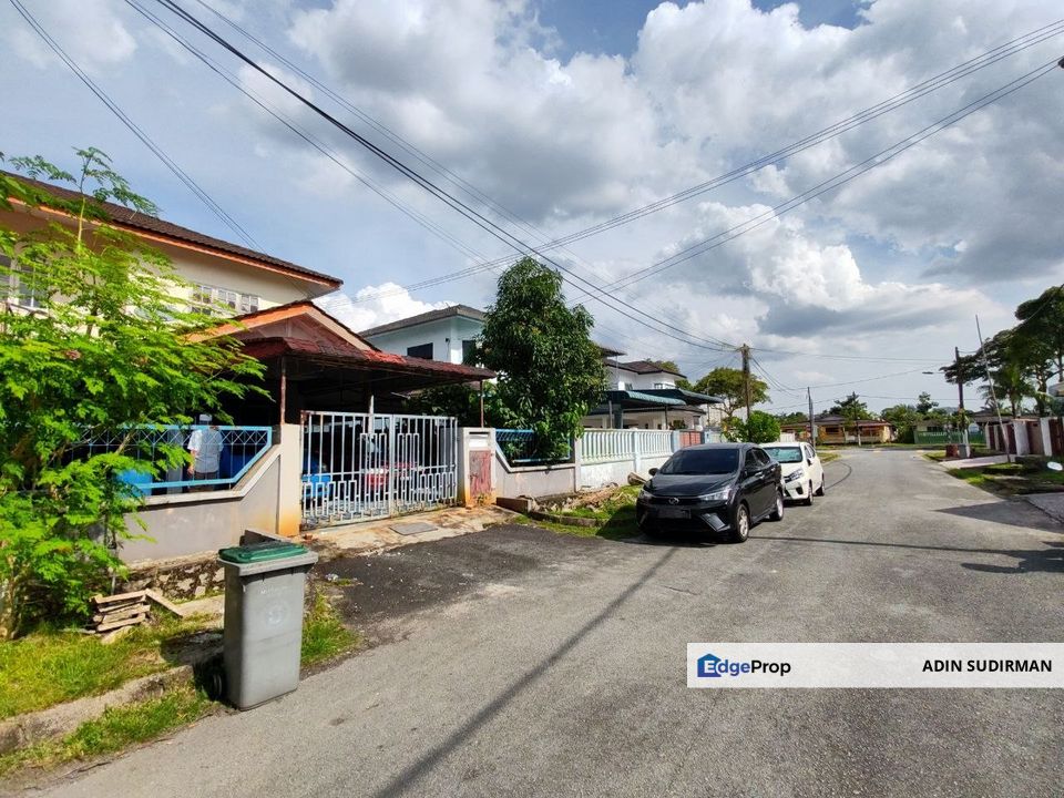 Rumah Semi-D 2 tingkat Siap RENO SAiz Luas @ Taman Delima 2 sblh Taman Daya & Adda Height Johor Bahru utk Dijual !, Johor, Johor Bahru