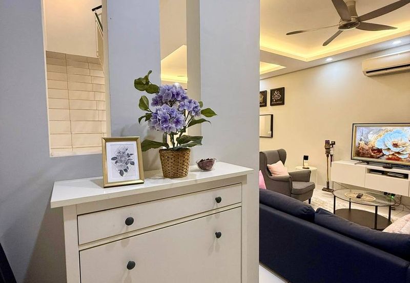 Meridin East The Greenway & The Eden