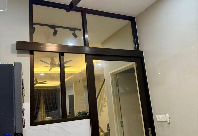 Meridin East The Greenway & The Eden