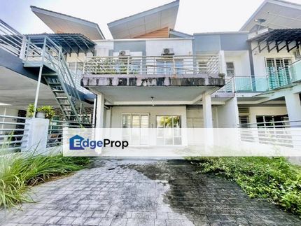 Superlink 2 Storey Dkayangan Seksyen 13 Shah Alam, Selangor, Shah Alam
