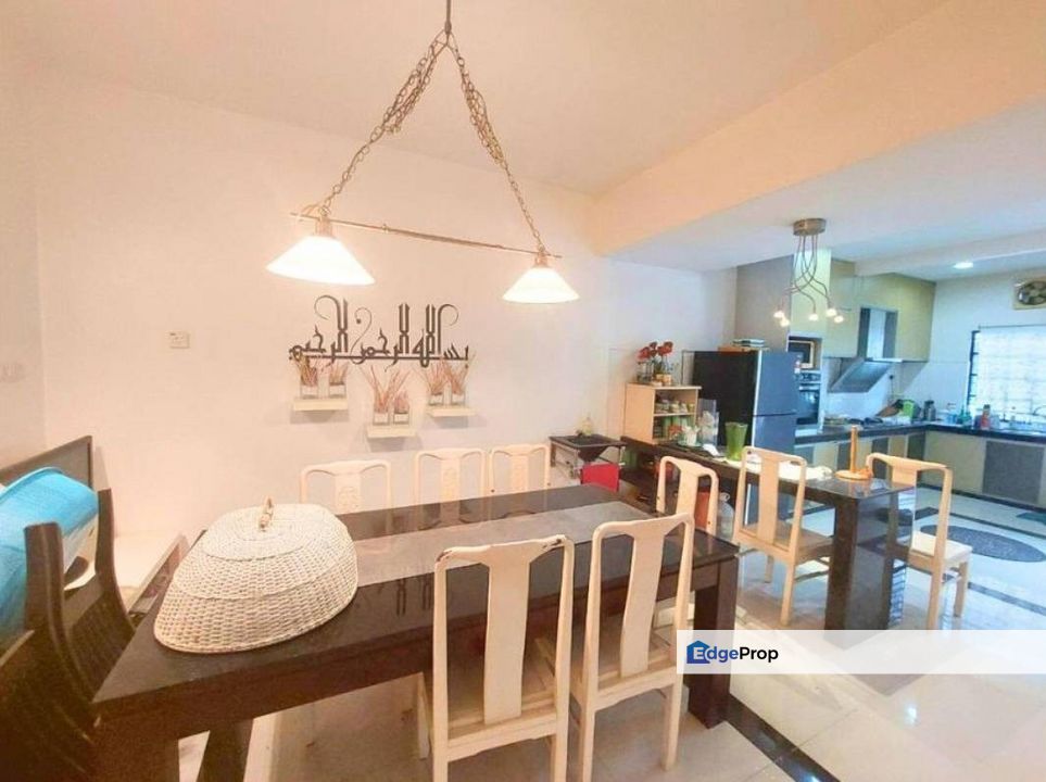 End Lot Double Storey Ss 2 Petaling Jaya, Selangor, Petaling Jaya