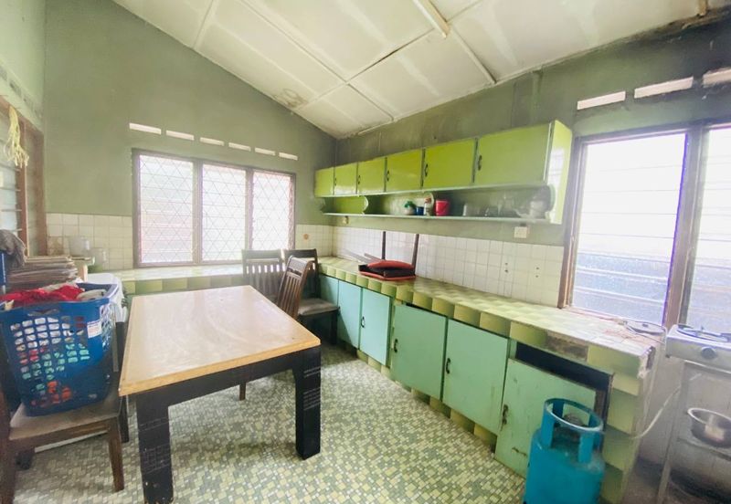 Kampung Datuk Keramat