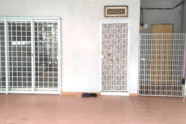 Pantai Dalam Kampung Kerinchi