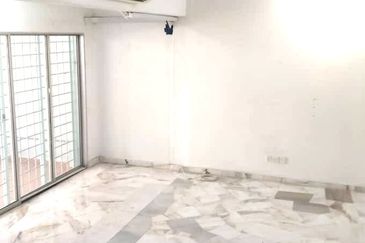 Pantai Dalam Kampung Kerinchi