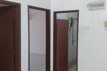 Pantai Dalam Kampung Kerinchi