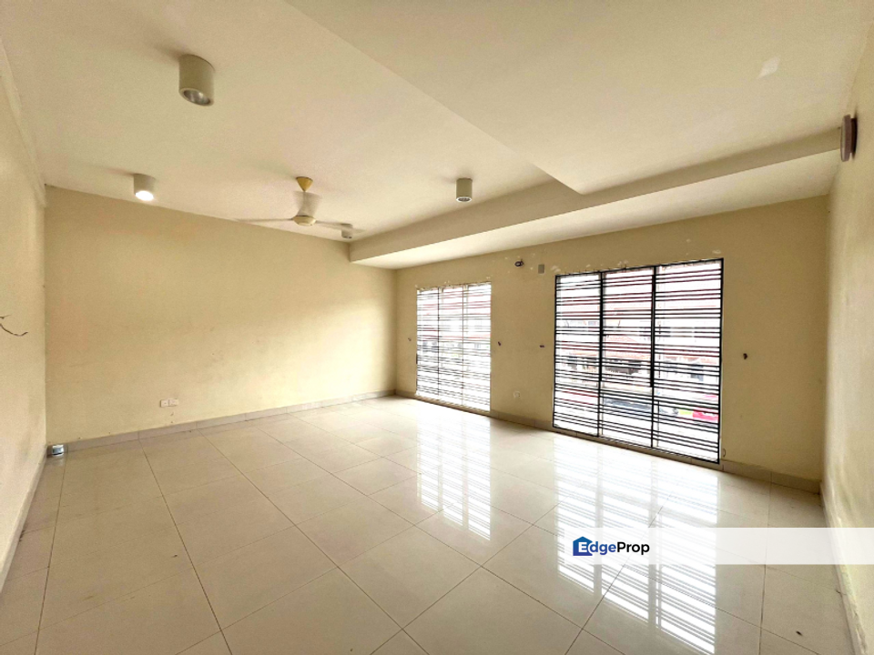 Seksyen 13 Shah Alam Superlink D'Kayangan 2 Sty , Selangor, Shah Alam