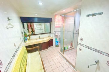 Seksyen 3, Shah Alam