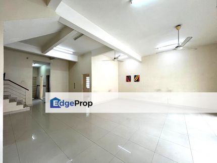 Seksyen 13 Shah Alam 2 Storey Superlink D'Kayangan, Selangor, Shah Alam