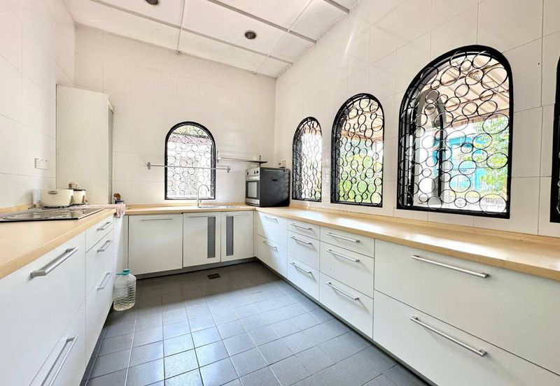 Seksyen 11, Shah Alam