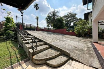 Seksyen 11, Shah Alam