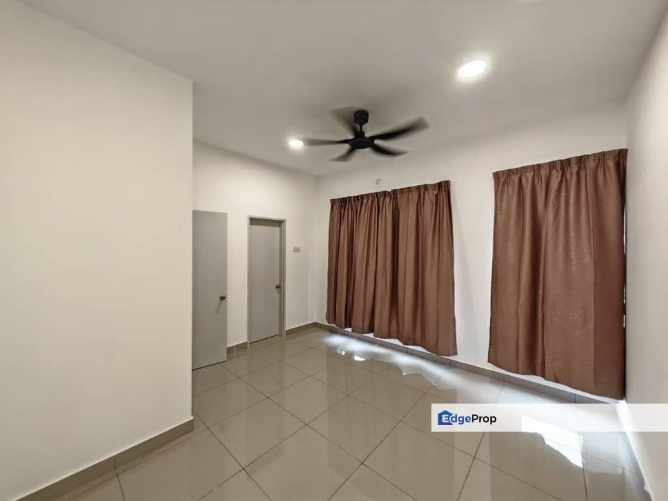 Double Storey House Saujana KLIA Primrose 4B1, Selangor, Sepang