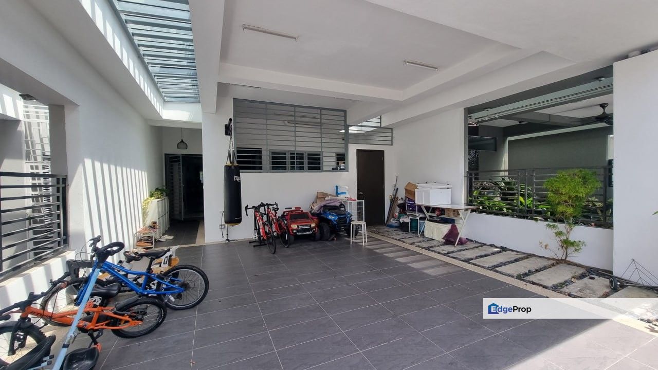 3 Storey Superlink Serissa Denai Alam Shah Alam, Selangor, Denai Alam