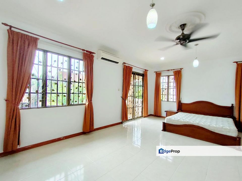 Double Storey Semi-D Bandar Nusaputra Puchong, Selangor, Puchong South