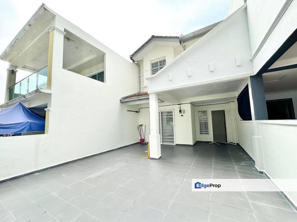 2 Storey Intermediate Taman Ukay Bistari Ampang, Selangor, Ampang