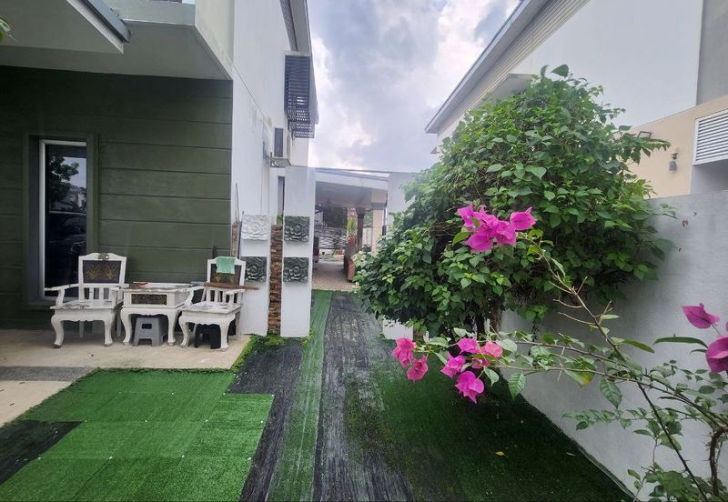 Cahaya SPK, Seksyen U9