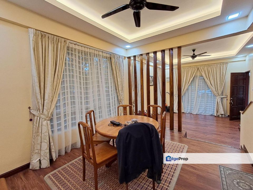 2 Storey Superlink Alam Budiman U10 Shah Alam, Selangor, Shah Alam