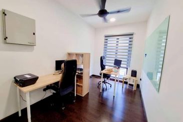 Reesia Elmina Garden