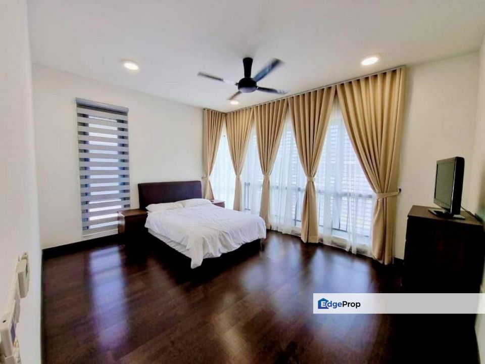 2 Storey Semi D Reesia Elmina Garden, Selangor, Shah Alam