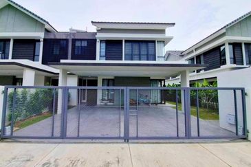 Reesia Elmina Garden