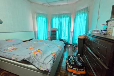 Seksyen 10, Shah Alam