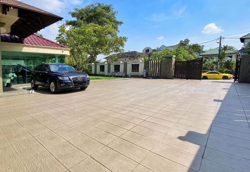 Seksyen 8, Shah Alam