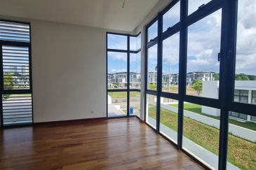 Senna Residence Presint 12