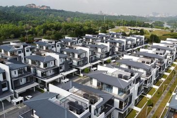 Senna Residence Presint 12