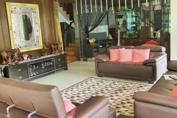 Jalan Bukit Antarabangsa 