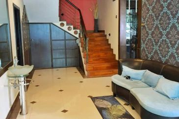 Jalan Bukit Antarabangsa 