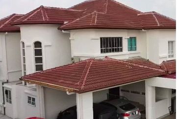 Persiaran Gunung Nuang 