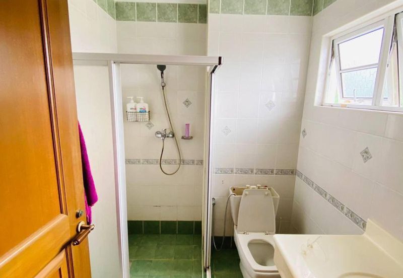 Perdana Lakeview East