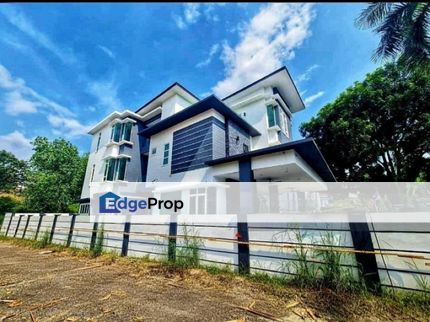 3.5 Storey Bungalow Taman Equine Park Seri Kembangan, Selangor, Seri Kembangan
