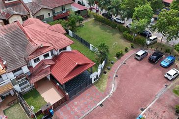 Bukit Jelutong
