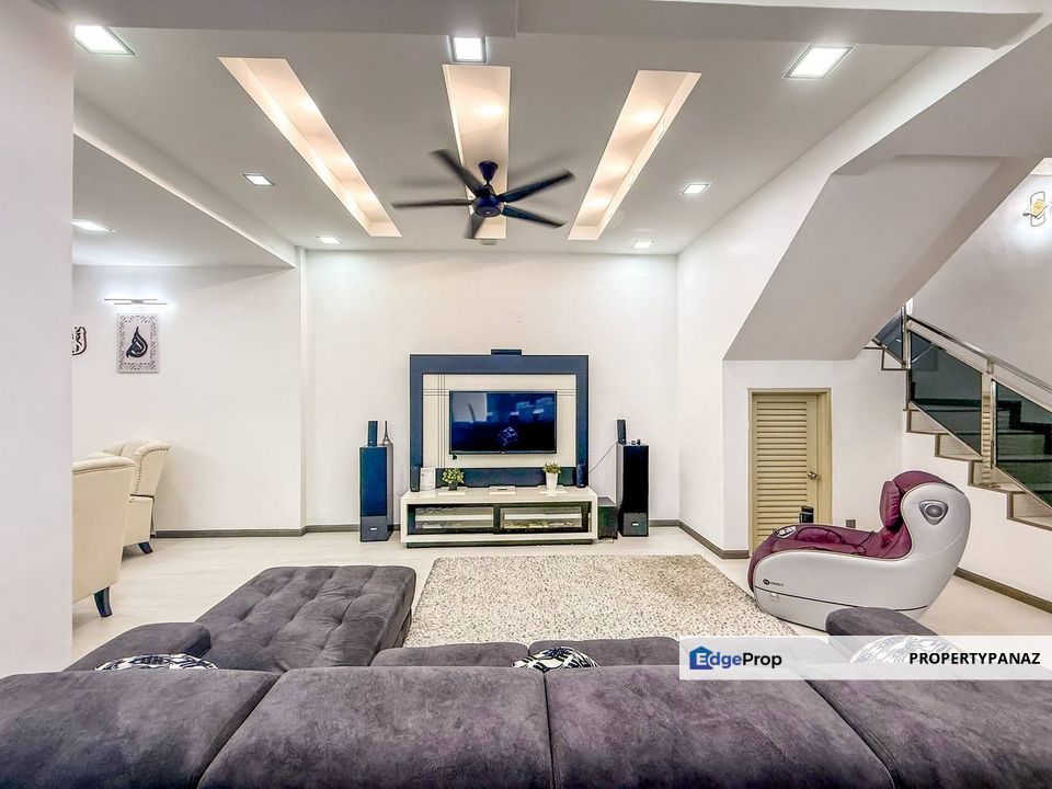 2 Storey Terrace Jalan Platinum Seksyen 7 Shah Alam, Selangor, Shah Alam