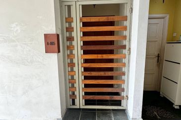 Perdana View Condominium