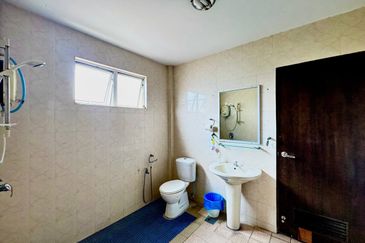 Jalan Kampung Pandan 