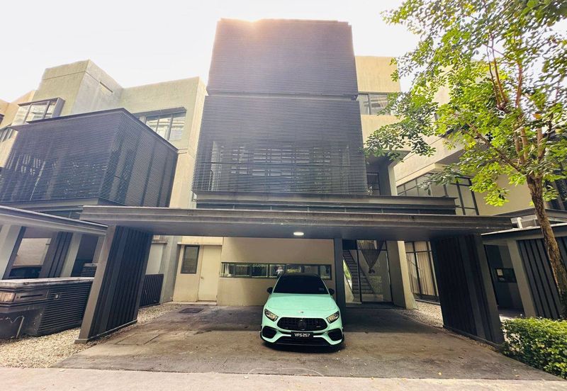 Mirage By The Lake @ Perdana Lakeview West