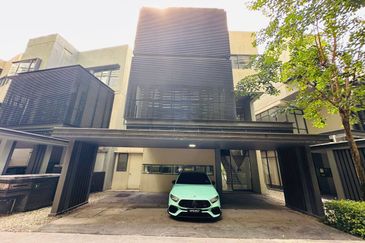 Mirage By The Lake @ Perdana Lakeview West