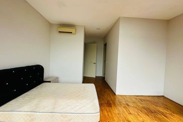 Mirage By The Lake @ Perdana Lakeview West