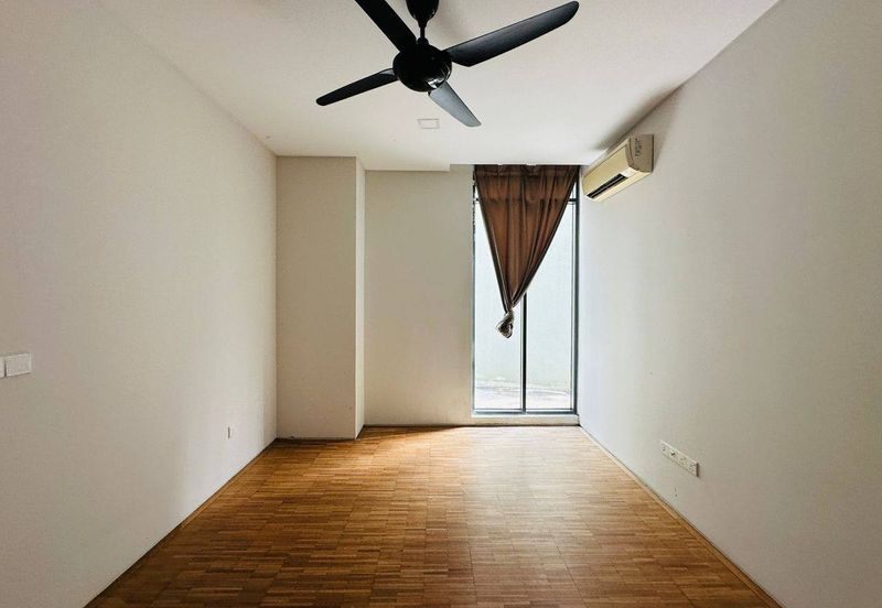 Mirage By The Lake @ Perdana Lakeview West