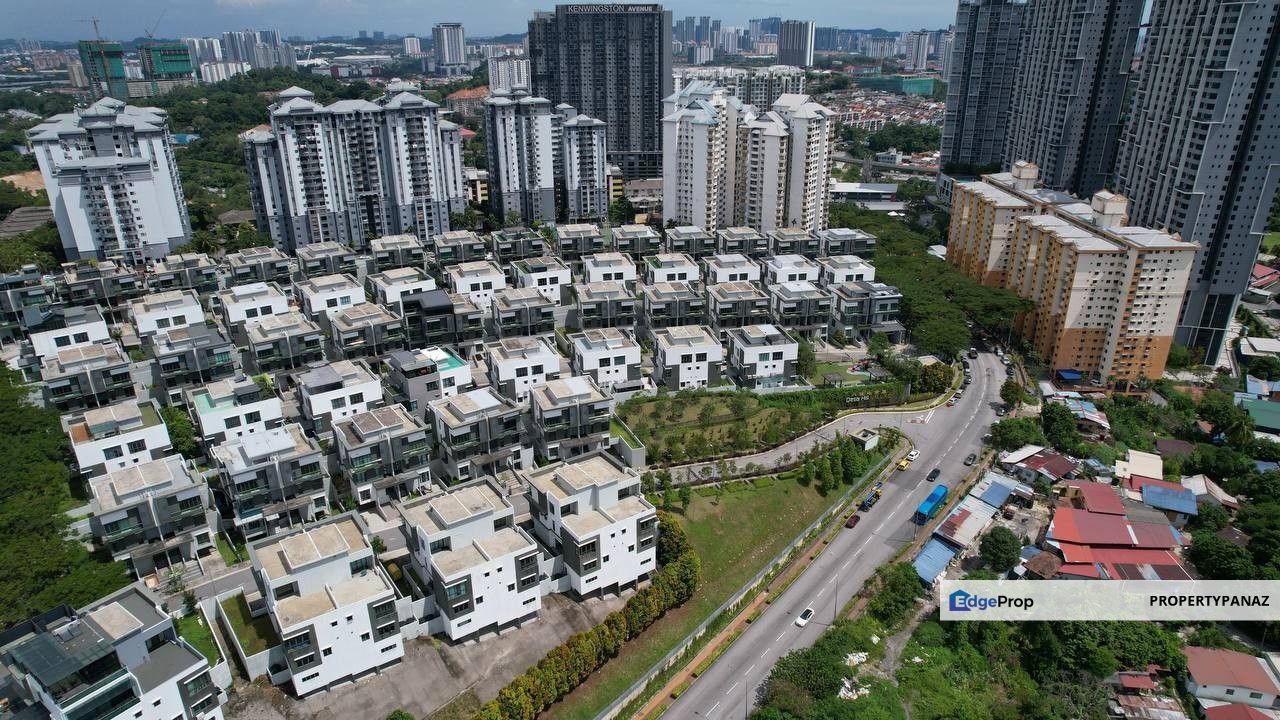 Semi-Detached 3 Storey Desa Hill Villas Desa Petaling, Kuala Lumpur, Desa Petaling