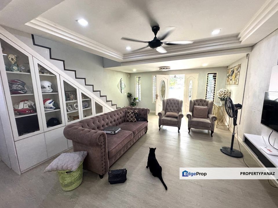 Terrace Double Storey Taman Ampang Indah, Selangor, Ampang