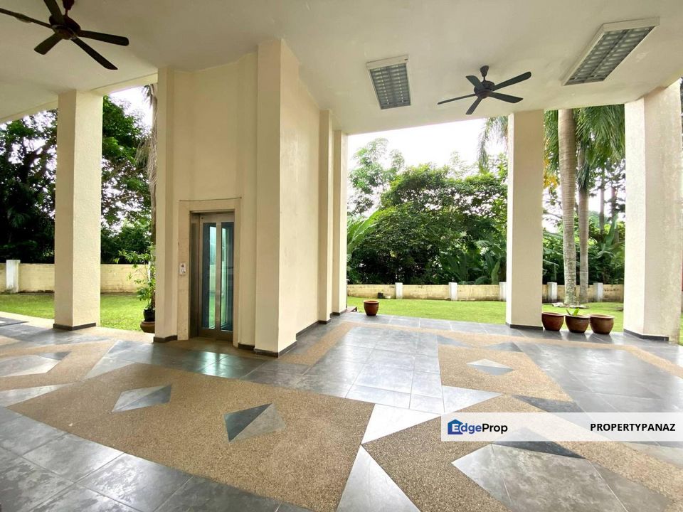 Bungalow 3.5 Storey Country Heights Kajang, Selangor, Country Heights