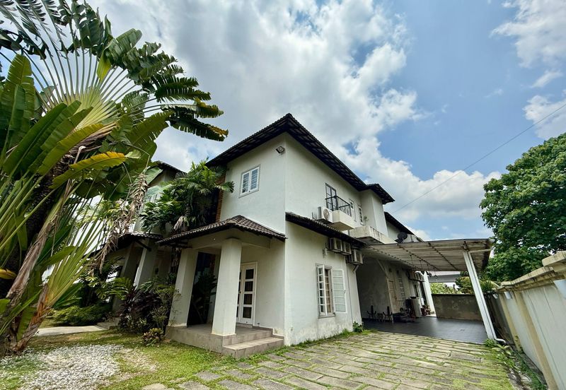 Seksyen 8, Kota Damansara