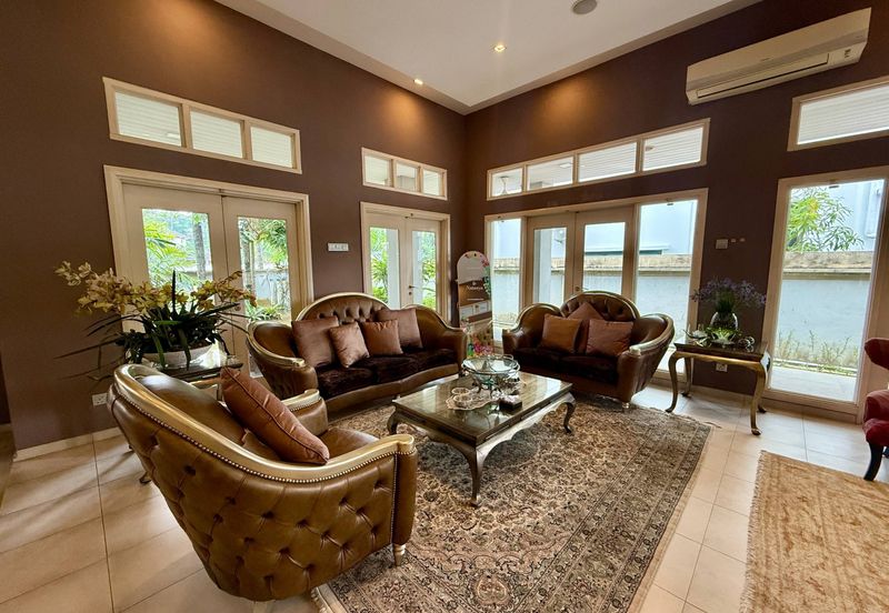 Seksyen 8, Kota Damansara